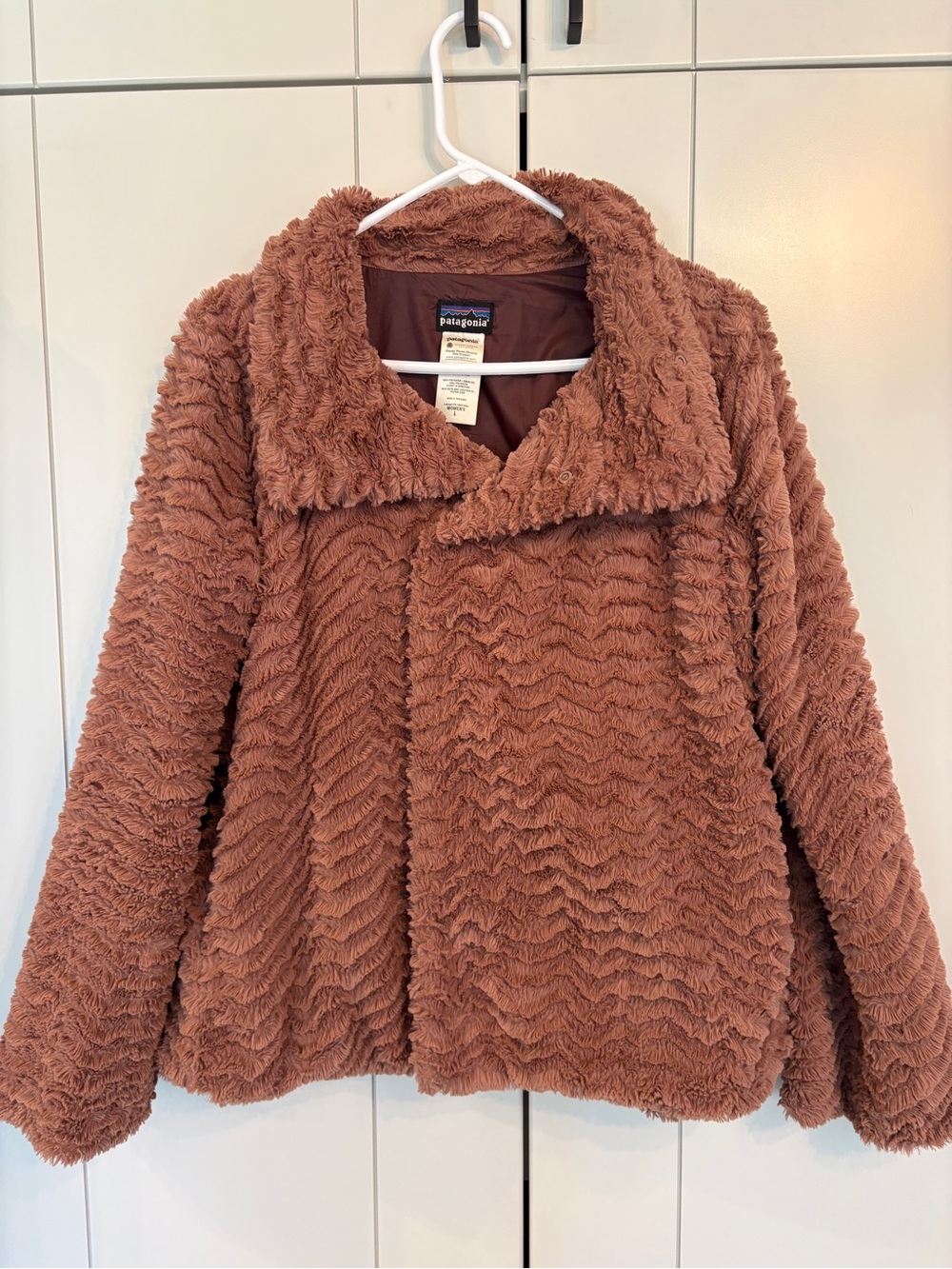 Patagonia Plush Teddy Jacket in Rose/Rust brown